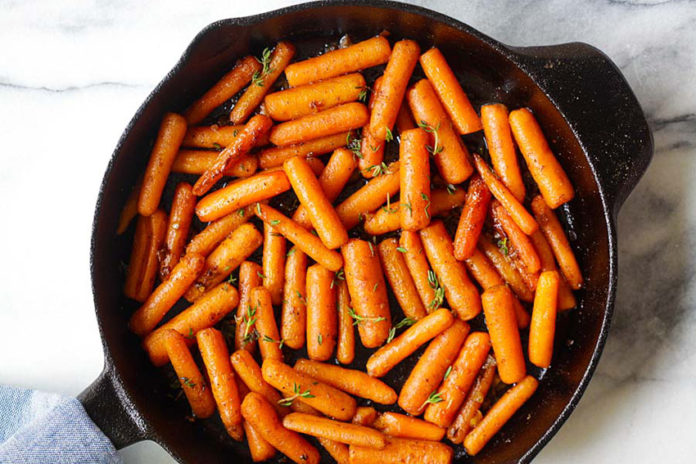 Roasted-Brown-Butter-Honey-Garlic-Carrots