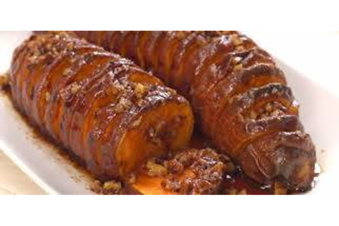 hasselback-maple-pecan-sweet-potatoes