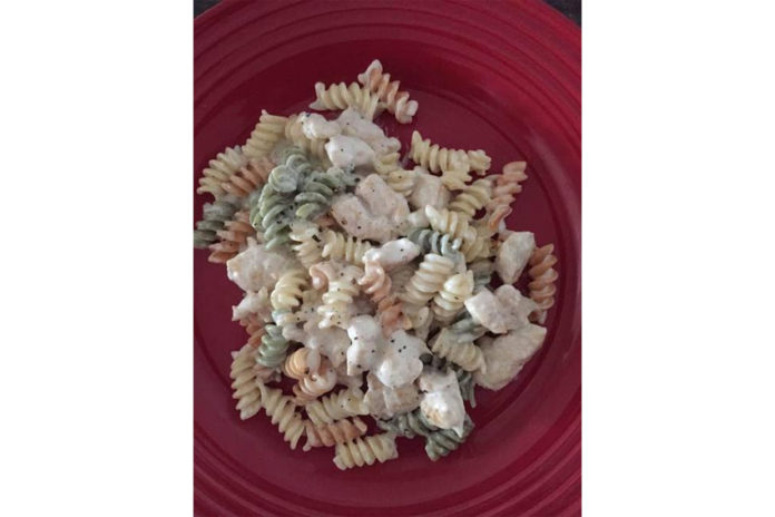 jans-chicken-tri-color-pasta-parmesan-cream-sauce