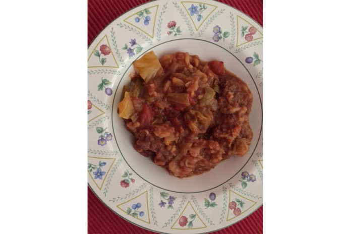 slow-cooker-unstuffed-cabbage-roll-casserole