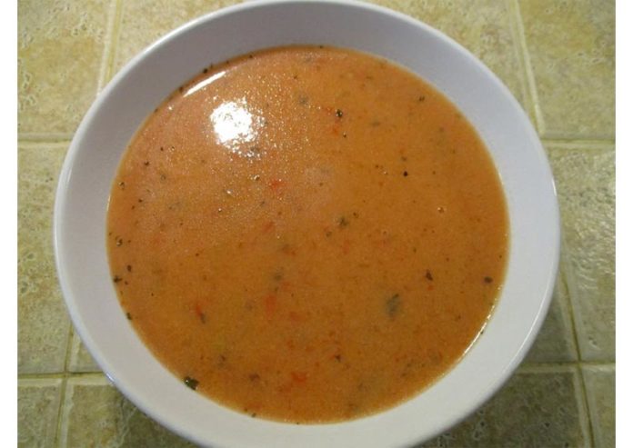 creamy-low-sodium-tomato-red-pepper-soup