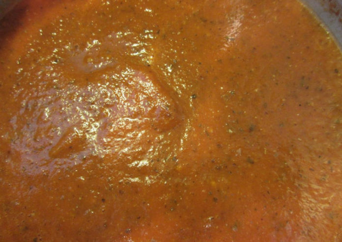 easy-marinara-sauce