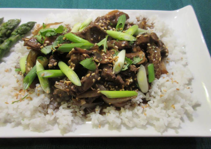 korean-style-beef-mushrooms-onions