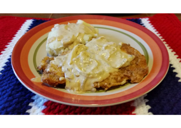 chicken-fried-chicken-seasoned-onion-gravy