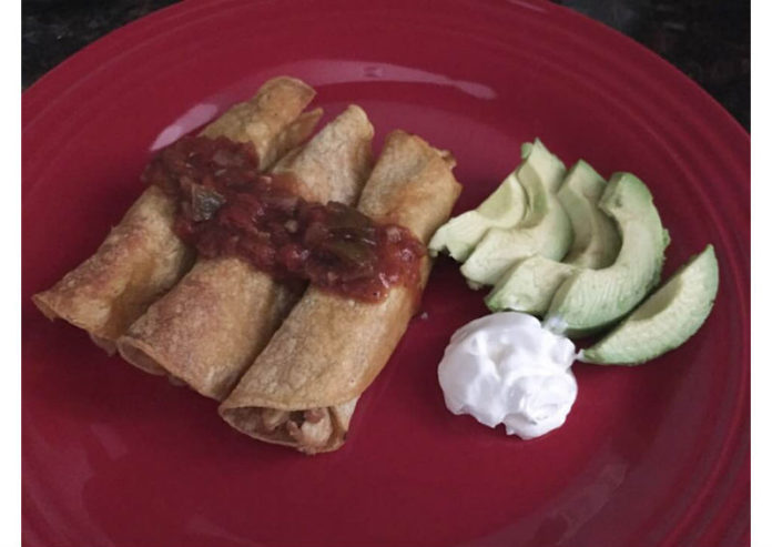 oven-baked-cheesy-chicken-taquitos