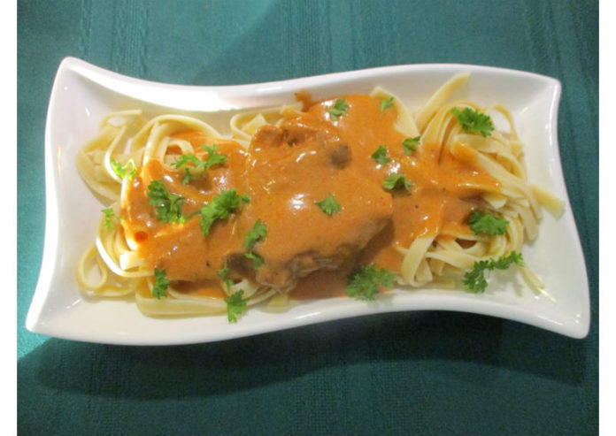 low-sodium-chicken-paprikash