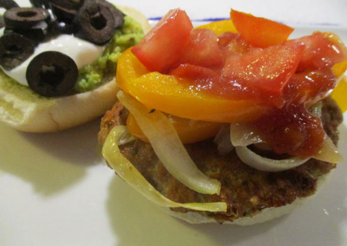 chicken-fajita-burgers