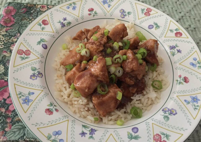 save-trip-chinese-restaurant-slow-cooker-honey-garlic-ginger-chicken